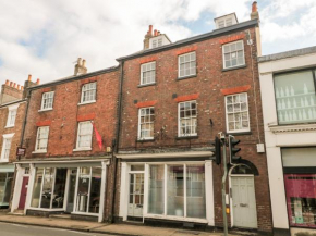 Flat 6 - 5 High East Street